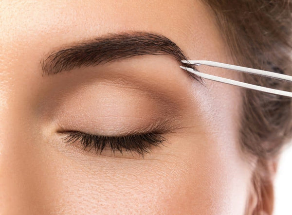 What are the best tweezers to pluck your eyebrows with?